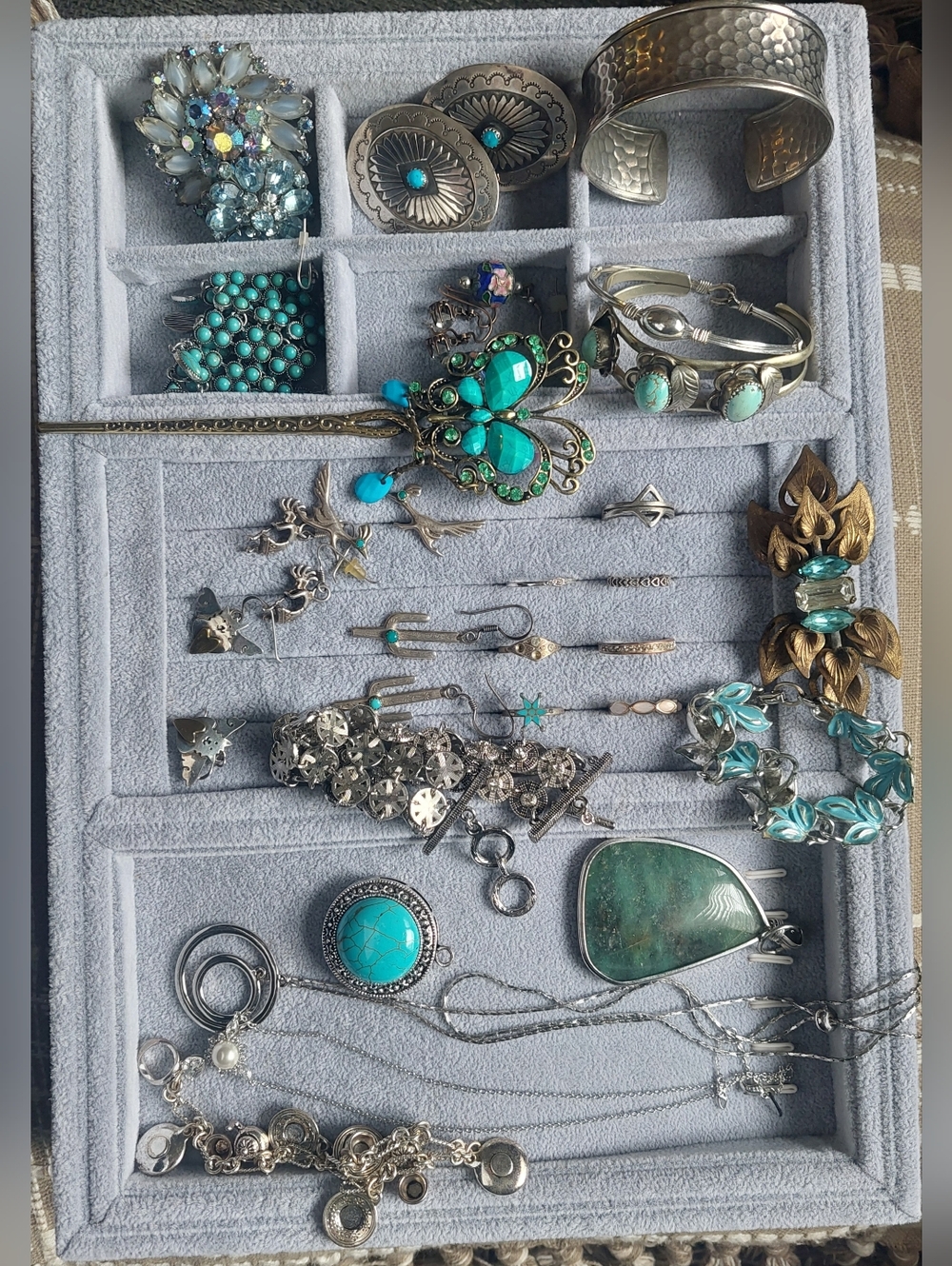 Fashion Jewelry Turquoise and Silver Mixed Costume Jewelry Lot